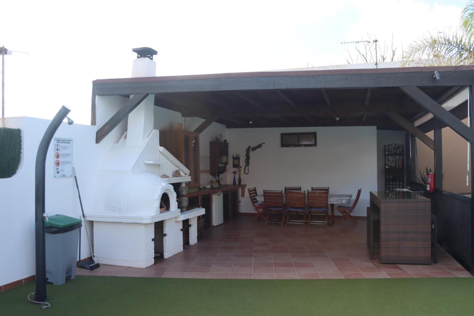 Villa De Lujo Que Mira Al Mar La Oliva Exterior photo